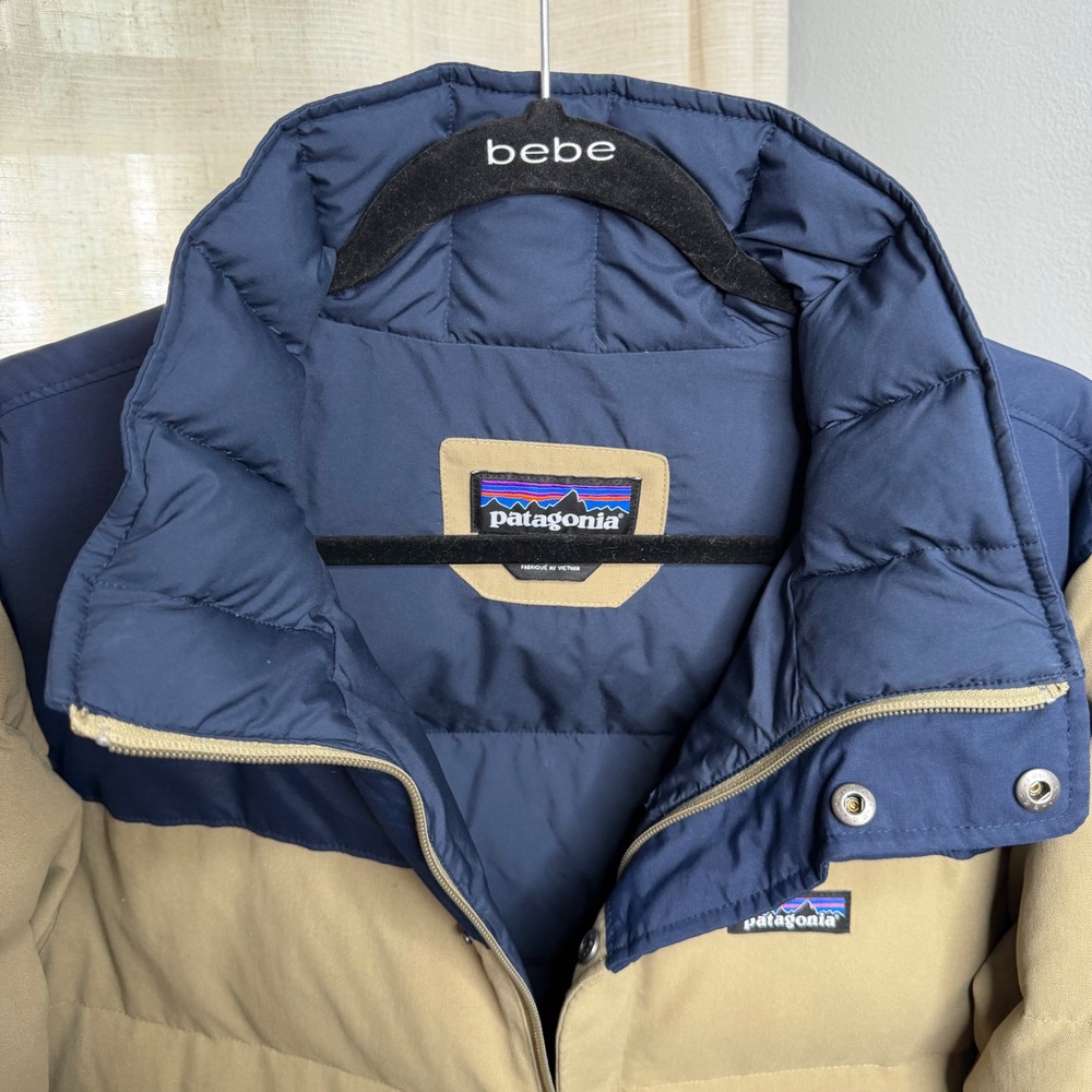Patagonia Bivy Down Jacket Quilted Colorblock Tan Navy Men's Size M STY28321 - Picture 3 of 11